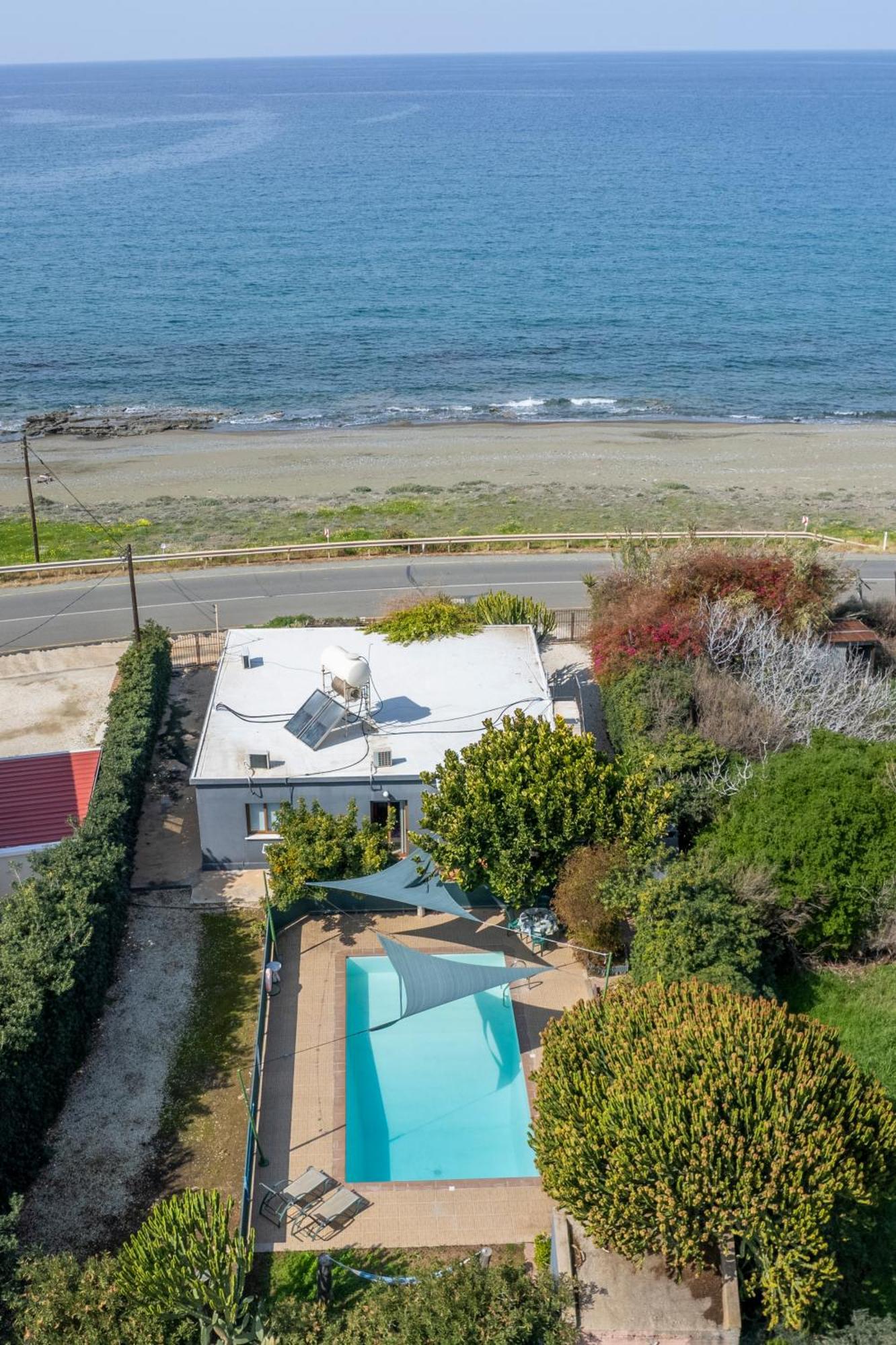 Spiti Damianos Villa Beachfront Pomos Exterior photo